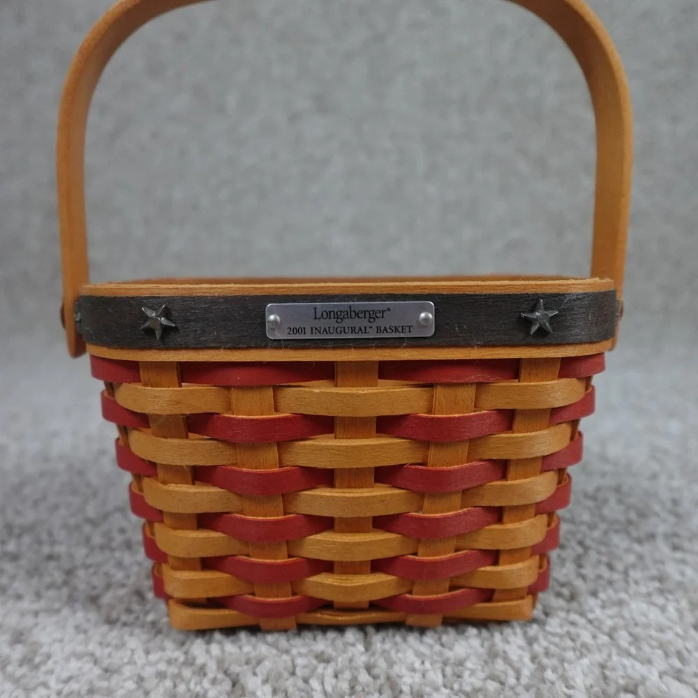 Longaberger 2001 Inaugural Basket Handwoven Red Natural Star Accents Dresden OH